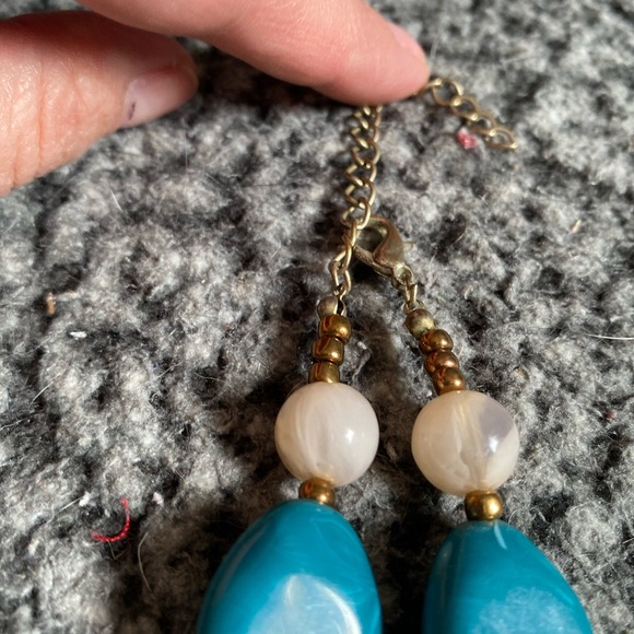 Multicolor Beaded Necklace - Picture 2 of 8